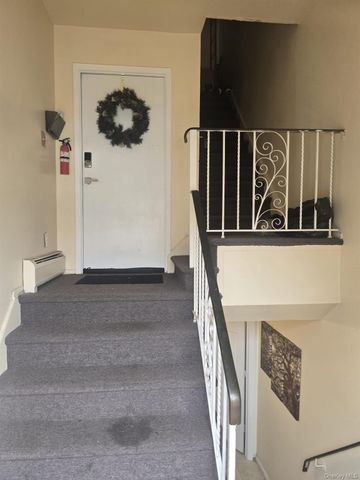 8911 Pontiac Street, Queens Village, NY 11427