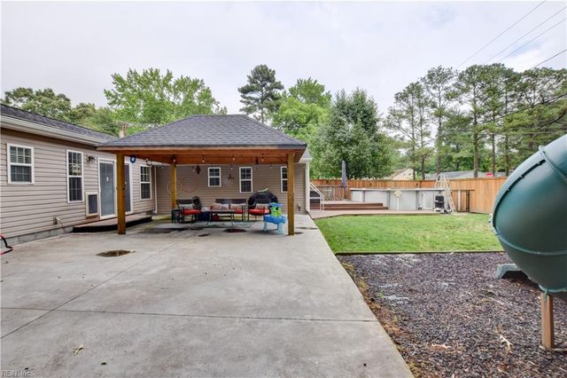 3217 Bow Creek BLVD, Virginia Beach, VA 23452