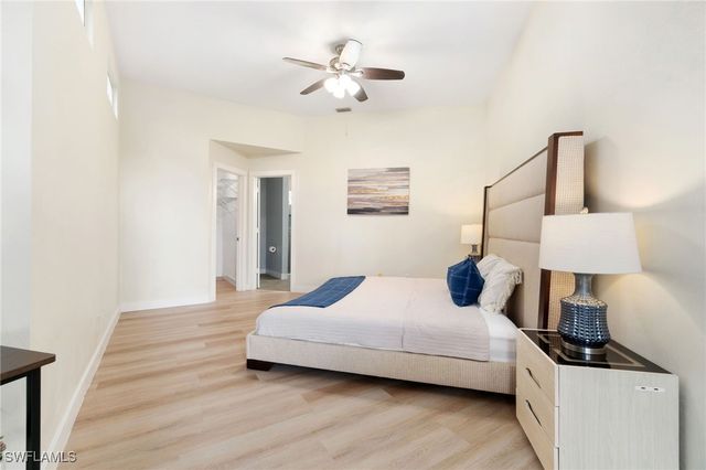 2662 Aft AVE, Naples, FL 34109