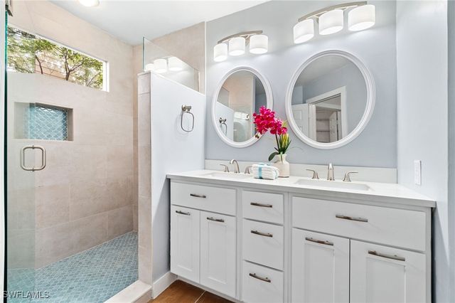 2662 Aft AVE, Naples, FL 34109