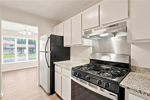 1807 Ashborough Circle SE E, Marietta, GA 30067