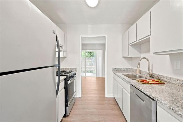 1807 Ashborough Circle SE E, Marietta, GA 30067