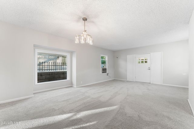44636 Cedar Avenue, Lancaster, CA 93534
