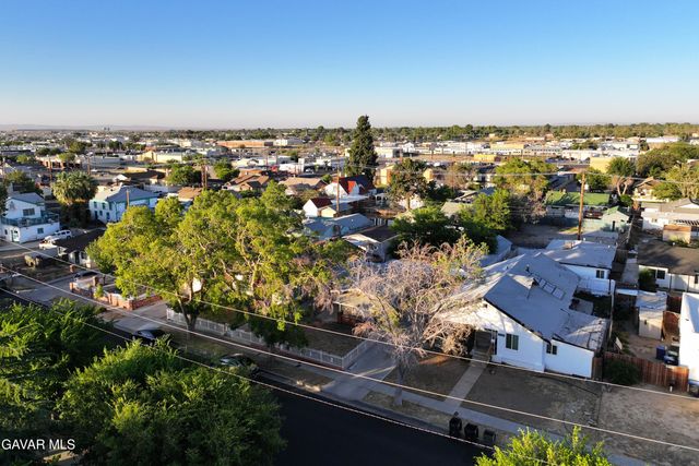 44636 Cedar Avenue, Lancaster, CA 93534