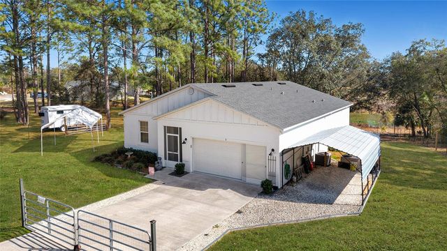 6 MALAUKA CIRCLE, Ocklawaha, FL 32179
