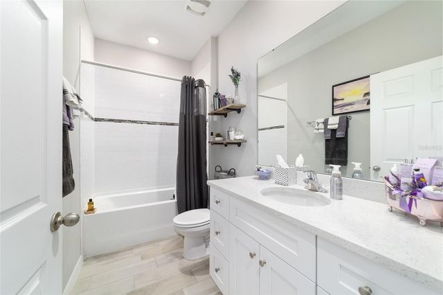 6 MALAUKA CIRCLE, Ocklawaha, FL 32179