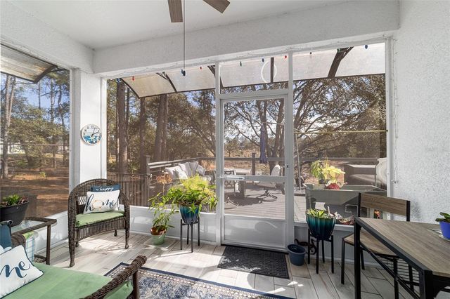 6 MALAUKA CIRCLE, Ocklawaha, FL 32179