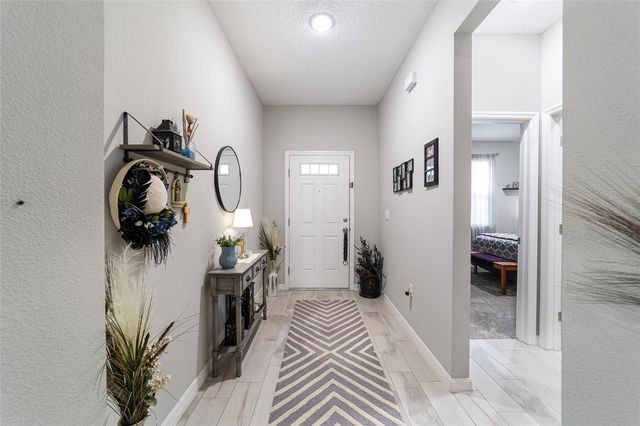 6 MALAUKA CIRCLE, Ocklawaha, FL 32179