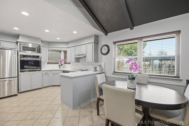 10107 E 26th Place, Tulsa, OK 74129