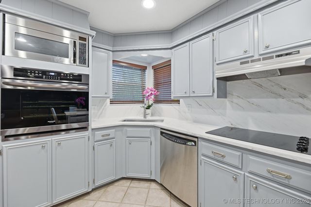 10107 E 26th Place, Tulsa, OK 74129