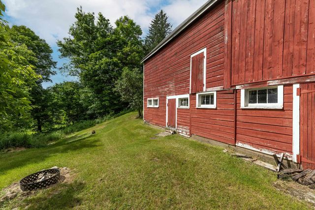 96 Twitchell Hill Road, Shaftsbury, VT 05262