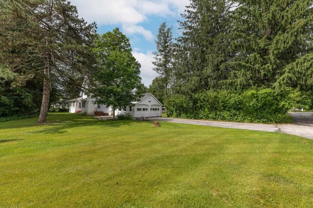 96 Twitchell Hill Road, Shaftsbury, VT 05262