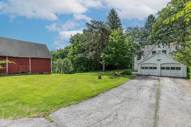 96 Twitchell Hill Road, Shaftsbury, VT 05262