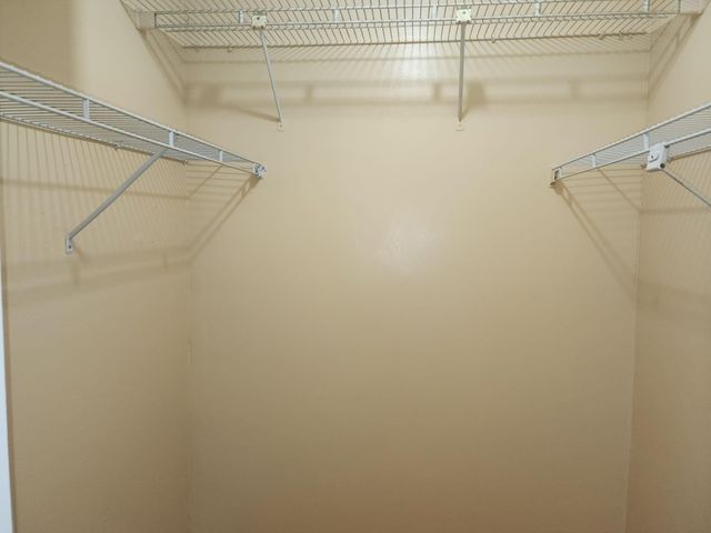 4174 Inverrary Drive 811, Lauderhill, FL 33319