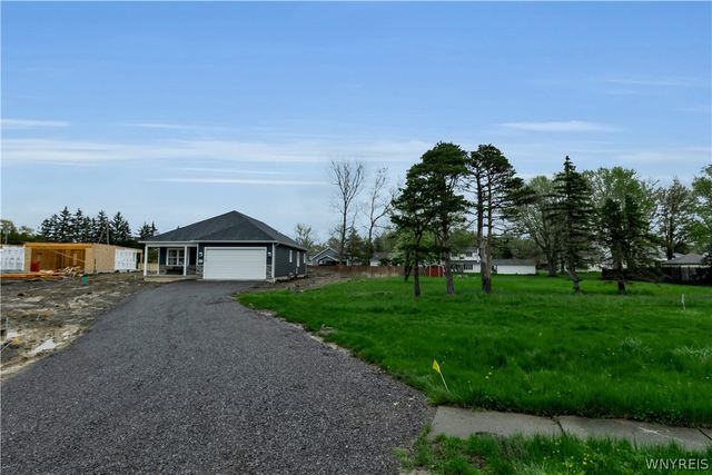 165 Gary Lane, Cheektowaga, NY 14227