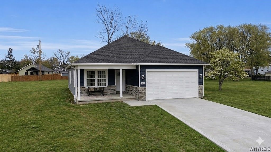 165 Gary Lane, Cheektowaga, NY 14227
