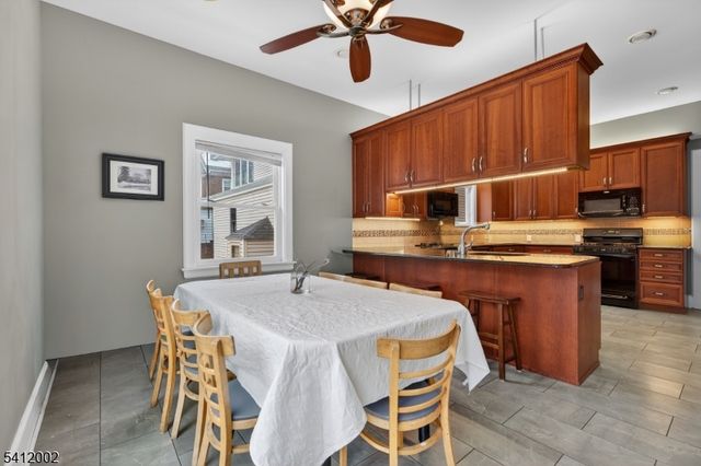 29 Temple Pl, Passaic City, NJ 07055