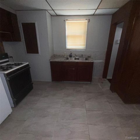 19690 Wexford Street, Detroit, MI 48234
