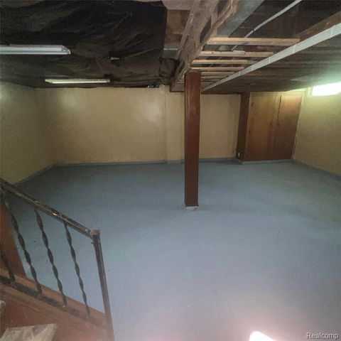 19690 Wexford Street, Detroit, MI 48234