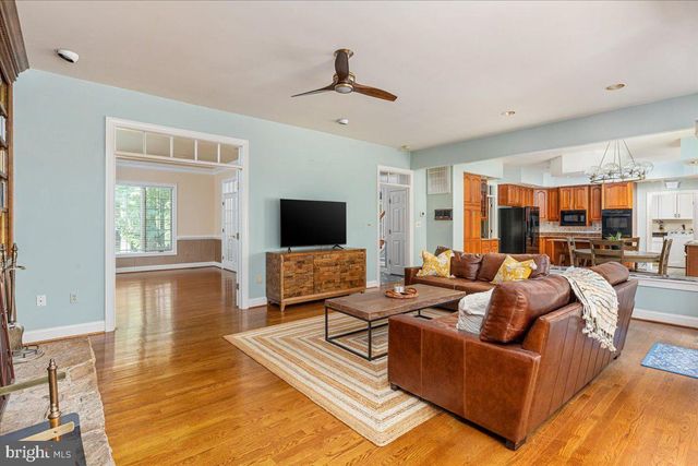 6595 CHESAPEAKE PL, Warrenton, VA 20187