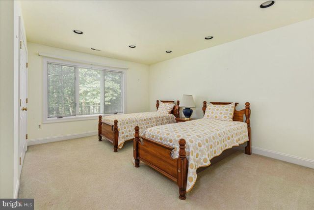 6595 CHESAPEAKE PL, Warrenton, VA 20187