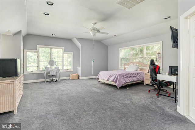 6595 CHESAPEAKE PL, Warrenton, VA 20187