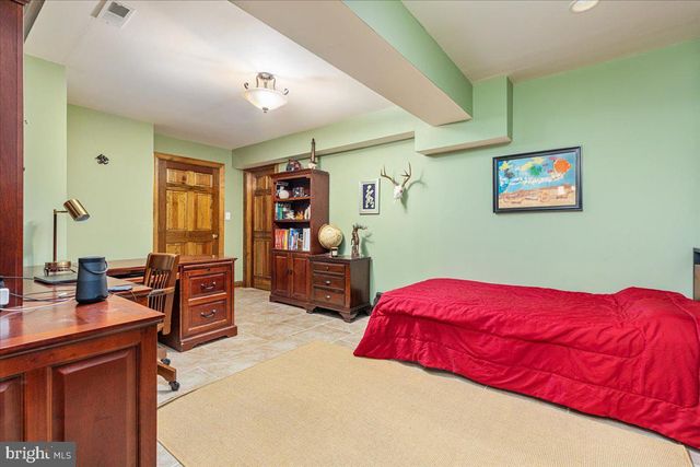 6595 CHESAPEAKE PL, Warrenton, VA 20187