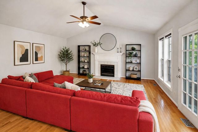 5 MURRAY CIR, Stafford, VA 22554