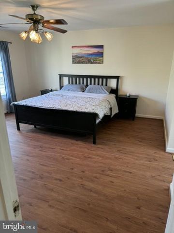 5 MURRAY CIR, Stafford, VA 22554