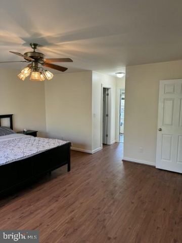 5 MURRAY CIR, Stafford, VA 22554