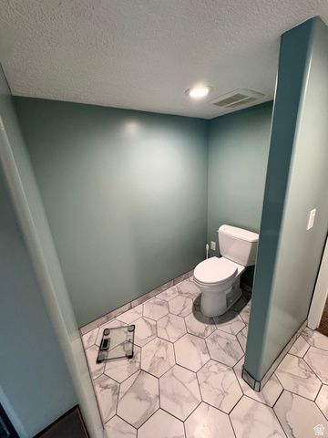 8218 S COOLIDGE ST, Midvale, UT 84047