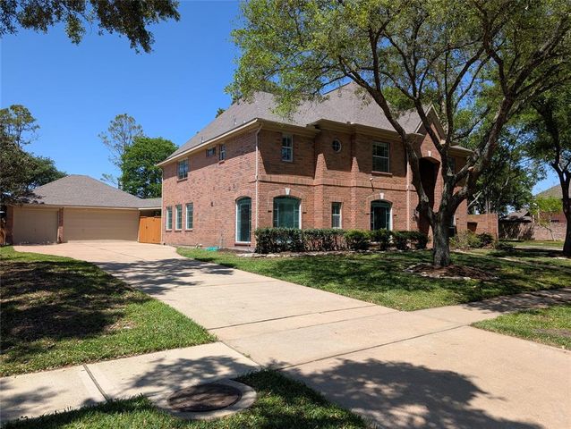3323 Scenic Elm Street, Houston, TX 77059