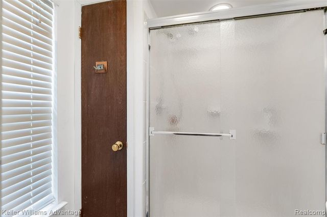 20928 E Glen Haven Circle, Northville, MI 48167