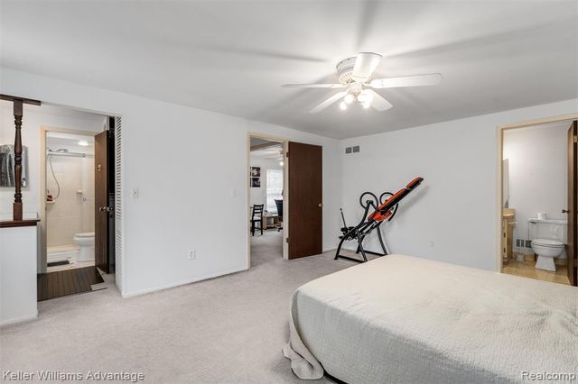 20928 E Glen Haven Circle, Northville, MI 48167