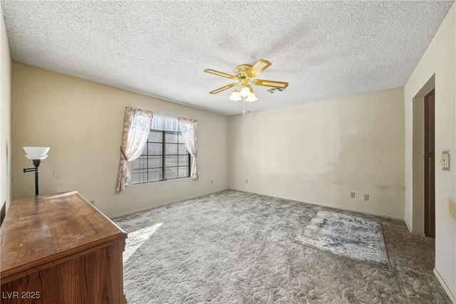 1640 West Donner Street, Pahrump, NV 89048