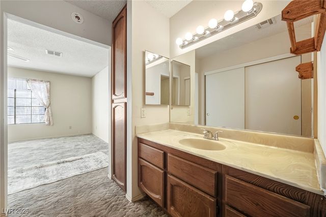 1640 West Donner Street, Pahrump, NV 89048