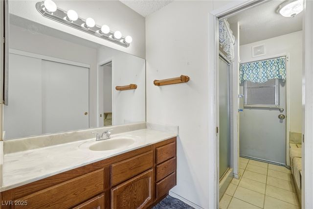 1640 West Donner Street, Pahrump, NV 89048