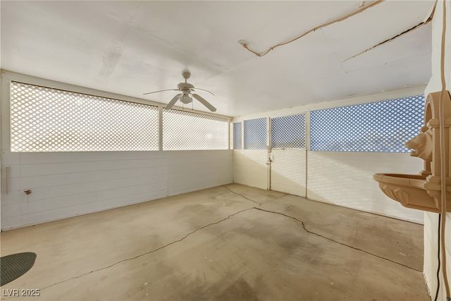 1640 West Donner Street, Pahrump, NV 89048