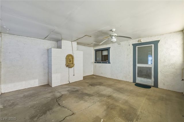 1640 West Donner Street, Pahrump, NV 89048