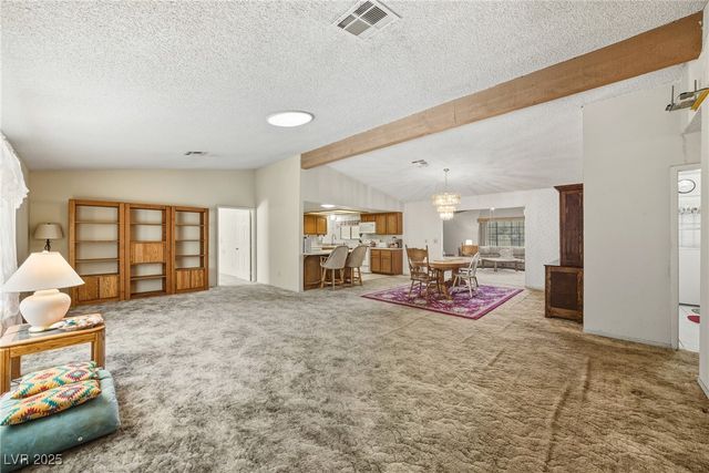 1640 West Donner Street, Pahrump, NV 89048