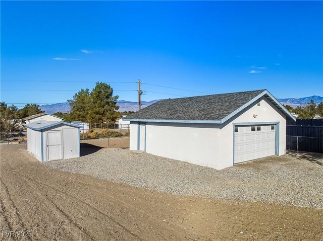 1640 West Donner Street, Pahrump, NV 89048