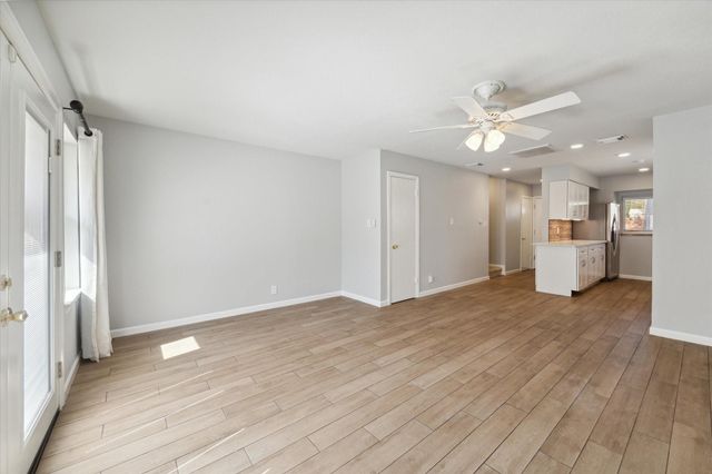 12732 Huntingwick Drive 69, Houston, TX 77024