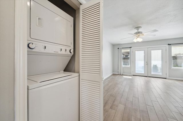 12732 Huntingwick Drive 69, Houston, TX 77024