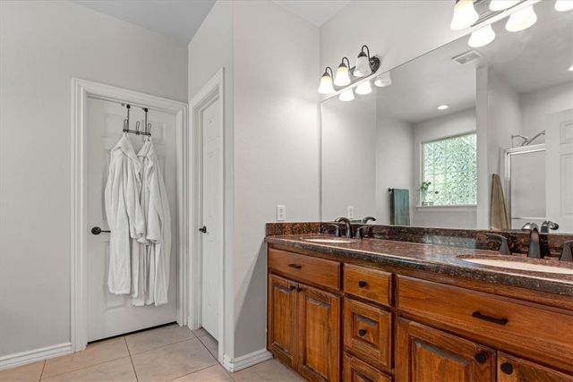 56 Tewkesbury Circle Drive, Bella Vista, AR 72714