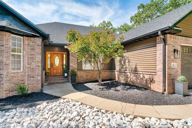 56 Tewkesbury Circle Drive, Bella Vista, AR 72714