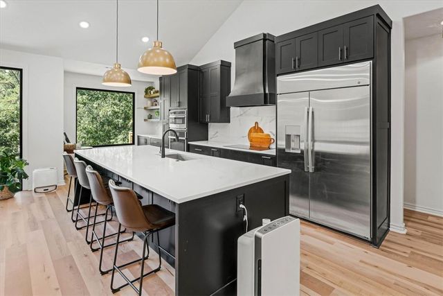 56 Tewkesbury Circle Drive, Bella Vista, AR 72714