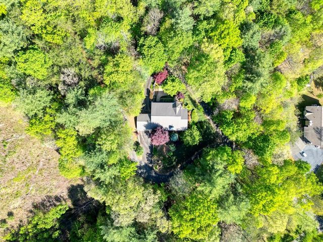 5940 Jackson Lane, Young Harris, GA 30582