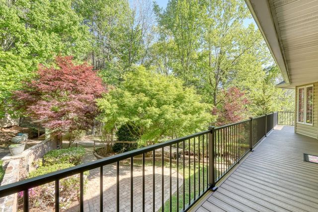 5940 Jackson Lane, Young Harris, GA 30582