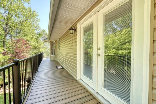 5940 Jackson Lane, Young Harris, GA 30582