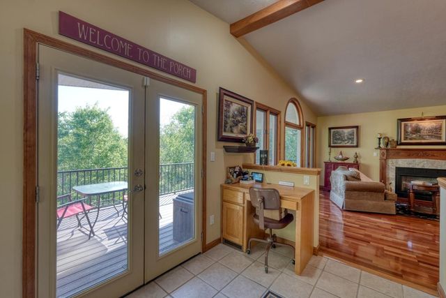 5940 Jackson Lane, Young Harris, GA 30582